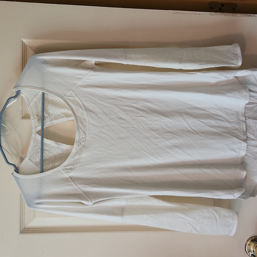 Calia cream long-sleeved top with lace back and arms